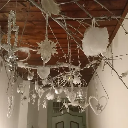 Haus Zum Kleinen Helm