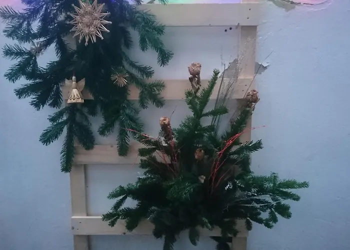 Haus Zum Kleinen Helm *