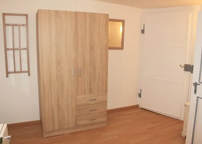 Haus Zum Kleinen Helm