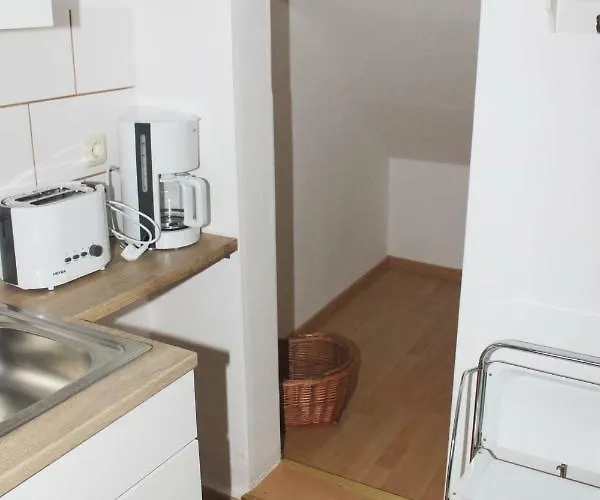 Апартаменты Haus Zum Kleinen Helm Эрфурт